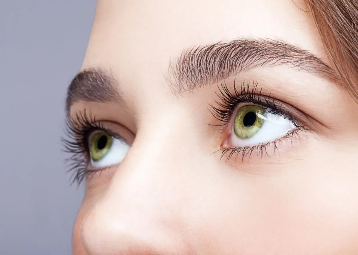 Astygmatyzm - co to jest? Objawy, przyczyny i leczenie